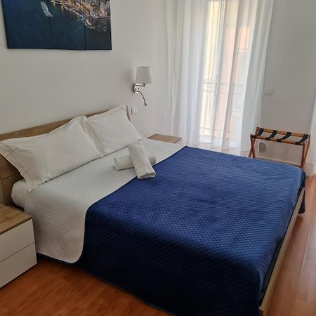 Mare Fuori B&B Salerno Exterior foto