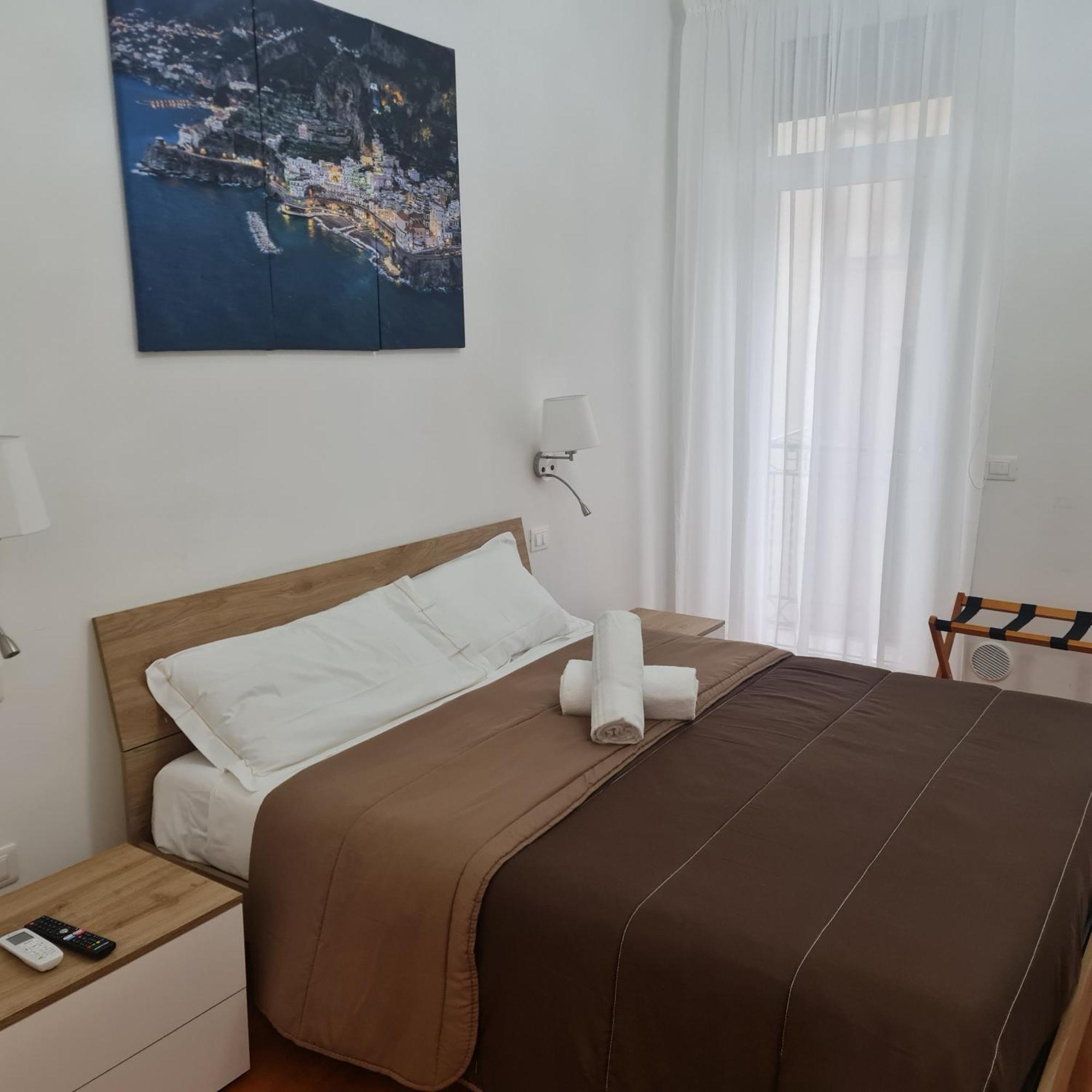 Mare Fuori B&B Salerno Exterior foto